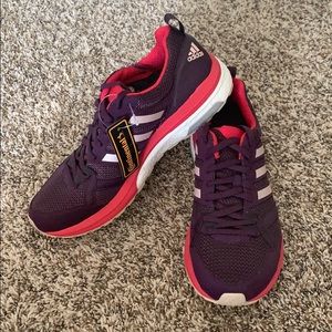 NEW Adidas Continental Shoes